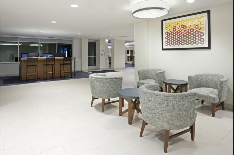 Spark By Hilton Grand Prairie Exterior photo